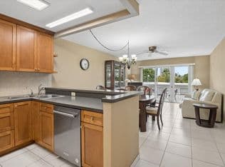 2-bedroom Condo — 550 Bayshore Drive #314, Fort Lauderdale, 33304
