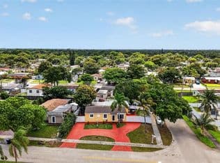 3-bedroom Single-Family Home — 1440 N 68th Ave, Hollywood, 33024