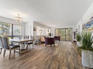 2-bedroom Condo — 128 Brackenwood Road #128, Palm Beach Gardens, 33418