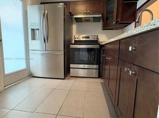 2-bedroom Condo — 4441 NW 16th St APT J102, Fort Lauderdale, 33313