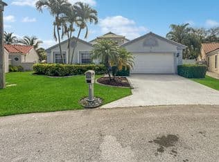 3-bedroom Single-Family Home — 180 NW 47th Avenue, Deerfield Beach, 33442