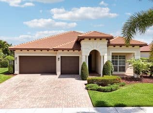 4-bedroom Single-Family Home — 119 Steeple Circle, Jupiter, 33458