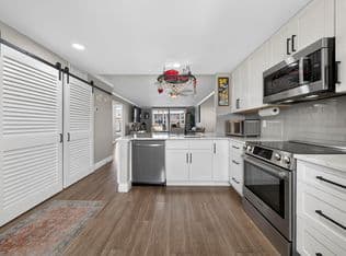 2+1 Condo — 777 S Federal Highway #217g, Pompano Beach, 33062