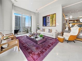 3+1 Condo — 900 Brickell Key Blvd APT 1801, Miami, 33131