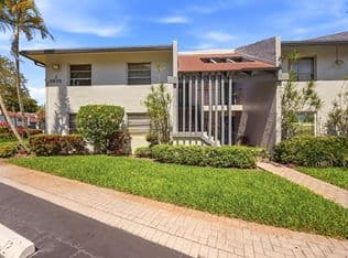 2-bedroom Condo — 6525 S Oriole Boulevard, Delray Beach, 33446