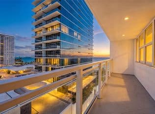 2+1 Condo — 2030 S Ocean Dr APT 723, Hallandale, 33009