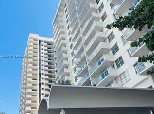 1-bedroom Condo — 5701 Collins Ave APT 709, Miami Beach, 33140