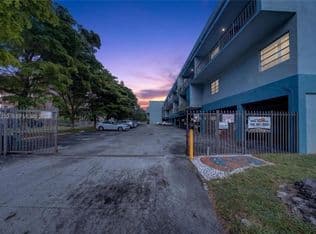 1+1 Condo — 399 NW 72nd Ave APT 209, Miami, 33126