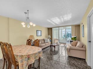 1-bedroom Condo — 4850 NW 29th Court #221, Fort Lauderdale, 33313