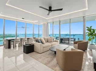4-bedroom Condo — 700 NE 26th Ter Unit 3401, Miami, 33137