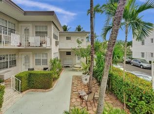 Condo — 717 Espanola Way APT 205, Miami Beach, 33139