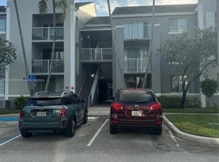 2-bedroom Condo — 720 SW 111th Ave APT 307, Hollywood, 33025