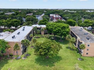 2-bedroom Condo — 8415 SW 107th Ave APT 240W, Miami, 33173