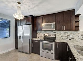 2+1 Condo — 2741 Village Boulevard #104, West Palm Beach, 33409