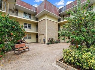 2+1 Condo — 5570 Tamberlane Circle #131, Palm Beach Gardens, 33418