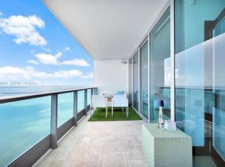 3-bedroom Condo — 1331 Brickell Bay Dr APT 3607, Miami, 33131
