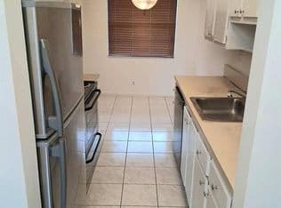2-bedroom Condo — 3301 NW 47th Terrace Unit 403, Lauderdale Lakes, 33319