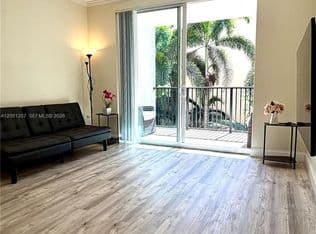 1-bedroom Condo — 17150 N Bay Rd APT 2419, Sunny Isles Beach, 33160