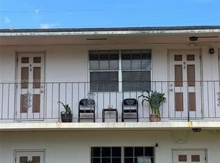 1+1 Condo — 1825 Cleveland St APT 15, Hollywood, 33020