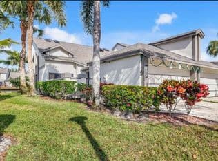 3+1 Townhouse — 802 Landings Blvd, Greenacres, 33413