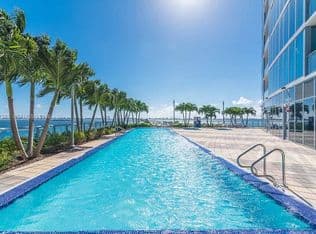 2+1 Condo — 601 NE 36th St APT 2203, Miami, 33137
