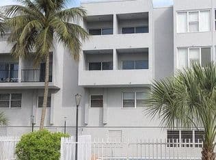 2+1 Condo — 1555 W 44th Pl APT 203, Hialeah, 33012
