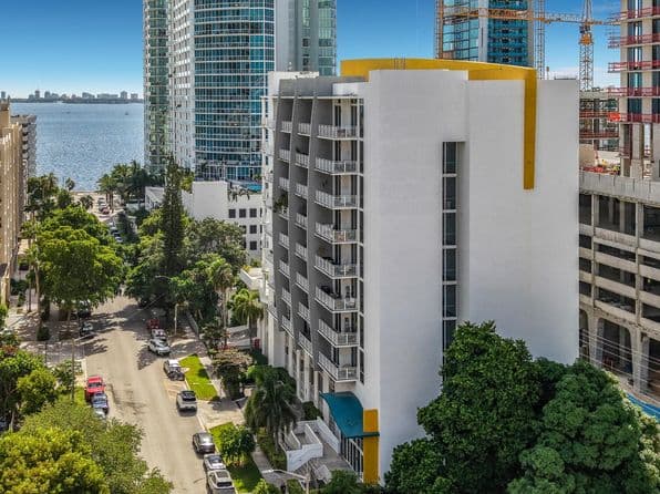 1-bedroom Condo — 444 NE 30th Street NE #903, Miami, FL 33137