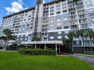 1-bedroom Condo — 3850 Washington St APT 314, Hollywood, 33021