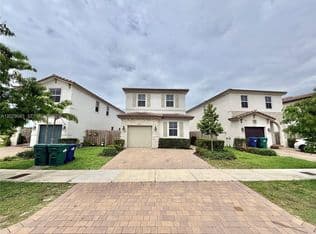 4+1 Müstakil ev — 2462 NW 131st Cir, Miami, 33167