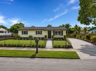 3+1 Müstakil ev — 30010 SW 153rd Ave, Homestead, 33033
