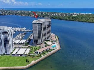 2-bedroom Condo — 100 Lakeshore Drive #1654, North Palm Beach, 33408