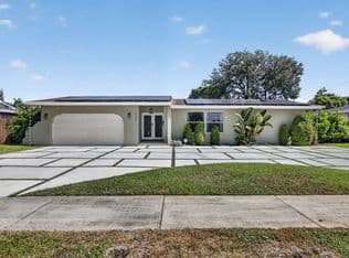 4+1 Müstakil ev — 5301 SW 8TH Court, Plantation, 33317