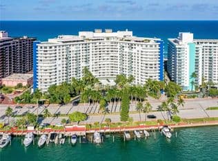 2+1 Condo — 5151 Collins Ave APT 629, Miami Beach, 33140