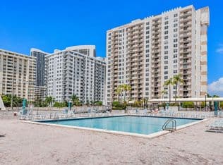 1+1 Condo — 1865 S Ocean Dr APT 11J, Hallandale, 33009