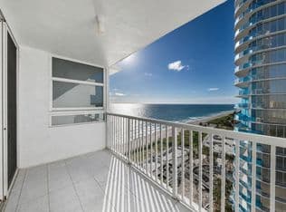 2-bedroom Condo — 1370 S Ocean Boulevard #1703, Pompano Beach, 33062