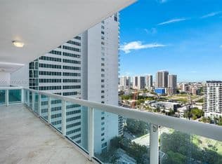 2-bedroom Condo — 1800 N Bayshore Dr APT 2410, Miami, 33132