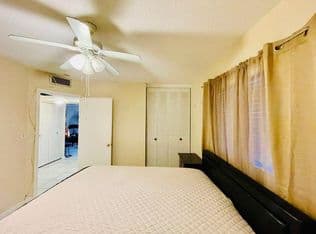2+1 Condo — 5051 W Oakland Park Boulevard W Unit E212, Lauderdale Lakes, 33313