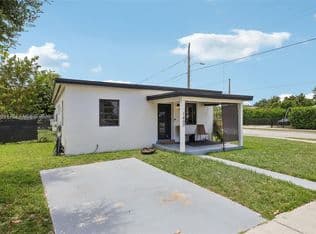 2-bedroom Property — 1400 NW 55th St, Miami, 33142