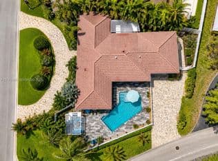 3+1 Müstakil ev — 2615 NE 26th St, Fort Lauderdale, 33305