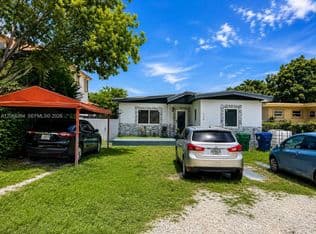 3+1 Müstakil ev — 529 SW 79th Ave, Miami, 33144