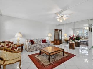 2-bedroom Condo — 2035 Ainslie, Boca Raton, 33434
