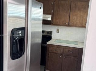 1-bedroom Condo — 9041 Sunrise Lakes Blvd APT 303, Fort Lauderdale, 33322