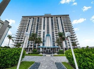 2+1 Condo — 1500 S Ocean Dr #G10, Hollywood, 33019