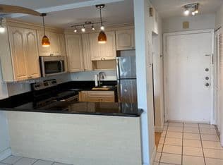 1+1 Condo — 1990 Marseille Dr APT 303, Miami Beach, 33141