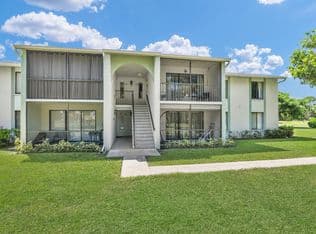 2-bedroom Condo — 3744 Savoy Lane #E2, West Palm Beach, 33417