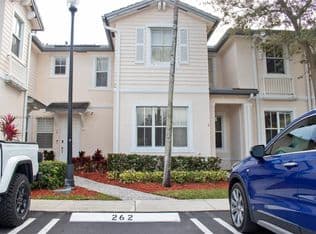 3+1 Townhouse — 153 SE 28th Pl Unit 3, Homestead, 33033
