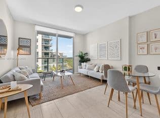 1-bedroom Condo — 3900 Biscayne Blvd #S-916, Miami, 33137