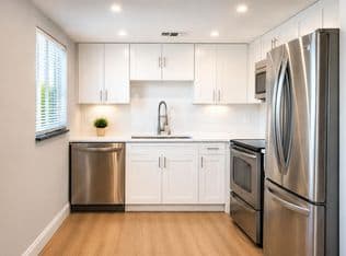 2+1 Condo — 433 SAXONY J Way, Delray Beach, 33446