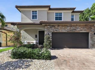5-bedroom Single-Family Home — 7050 Limestone Cay Road, Jupiter, 33458