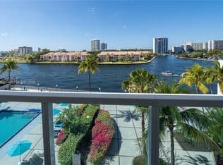 2+1 Condo — 3800 S Ocean Dr APT 306, Hollywood, 33019